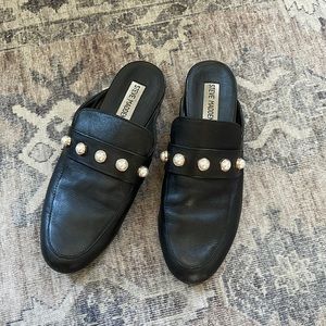 Steve Madden Leather and Pearl Mules